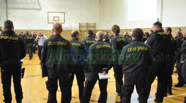 Celníci se připravovali na migranty