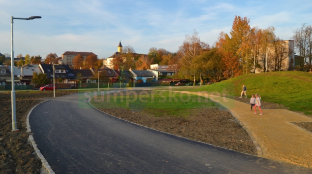 Unikátní park Knížecí sady má vybudované cesty