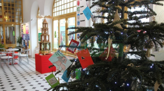 Tradiční šumperský „Strom splněných přání“