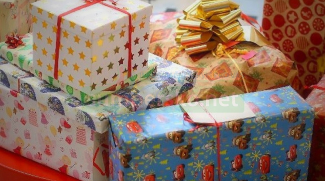 Zloděj v Hanušovicích ukradl i vánoční dárky