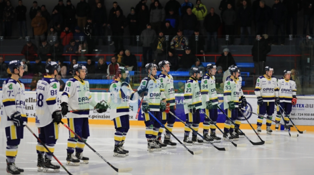 Začíná čtvrtfinále playoff