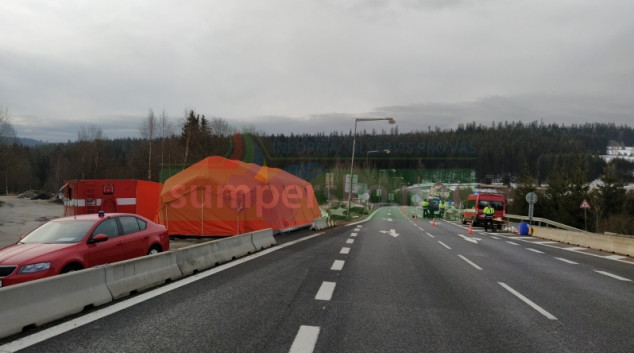 Od pondělí 9. března měří hasiči teplotu na vybraných hraničních přechodech