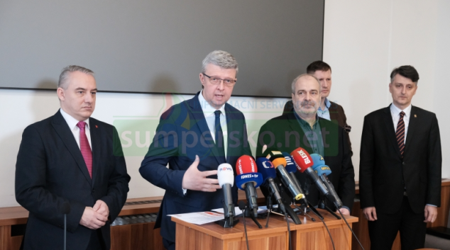 Na dezinfekci pro zaměstnance ve veřejné dopravě vyčlení stát 100 milionů korun