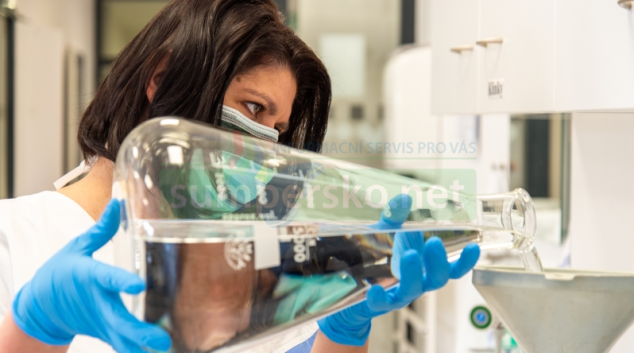 Lékárna FN Olomouc i nadále vyrábí dezinfekční prostředky