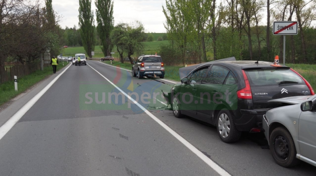 Nehoda mezi Šumperkem a Bludovem komplikovala dopravu