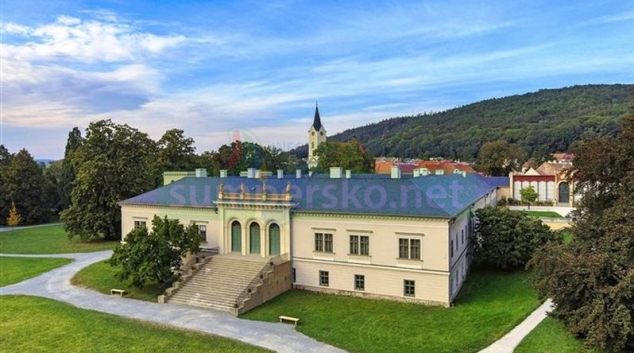 Znovuotevření zámeckého areálu v Čechách pod Kosířem