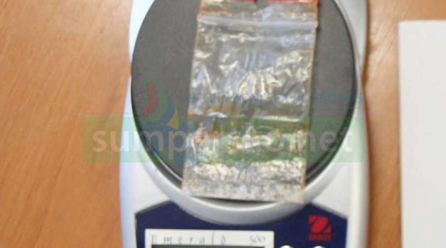 Dopis do vazební věznice v Olomouci ukrýval drogu