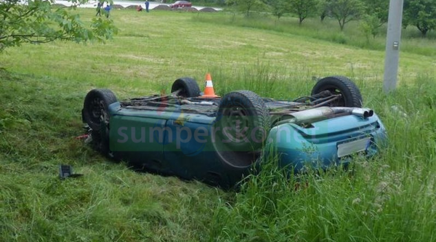 Mladík na Jesenicku způsobil dvě dopravní nehody za sebou