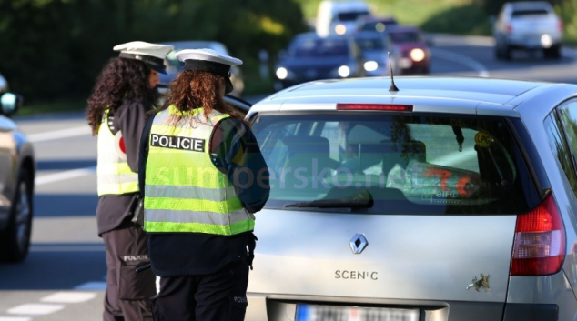 Krádež vozidla odhalily policistky v Mohelnici