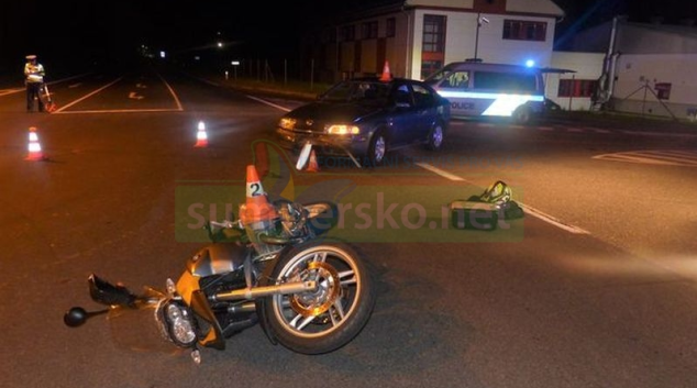 Řidič při odbočování přehlédl motorkáře