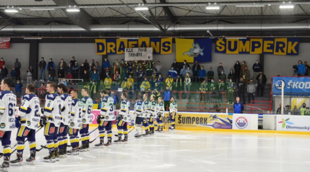 Draci Pars Šumperk vs LHK Jestřábi Prostějov 5:2
