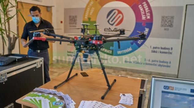 Tříletý kurz pro piloty dronů