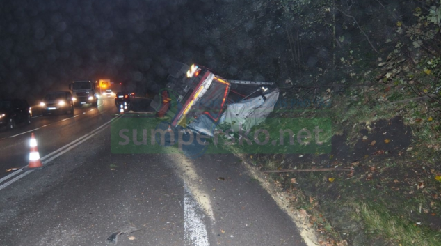 Mezi Studenou Loučkou a Mohelnicí havaroval kamion