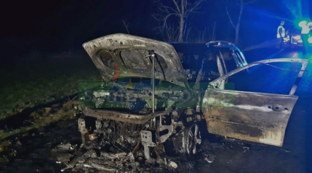 Vozidlo začalo za jízdy hořet