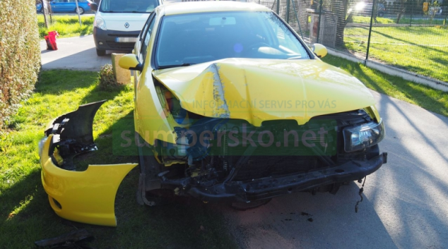 Odbočovací manévr řidiči v Bludově nevyšel