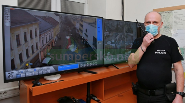 Šumperk se chystá zavést možnost parkování prostřednictvím elektronické platby