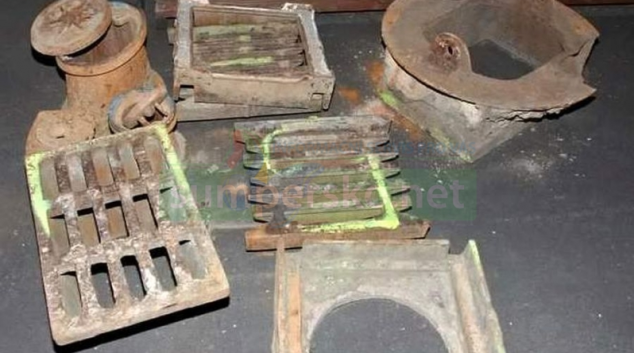 Přetížená zadní část automobilu varovala policisty