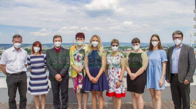 Hejtmanství ocenilo učitele, kteří nejlépe zvládli online výuku