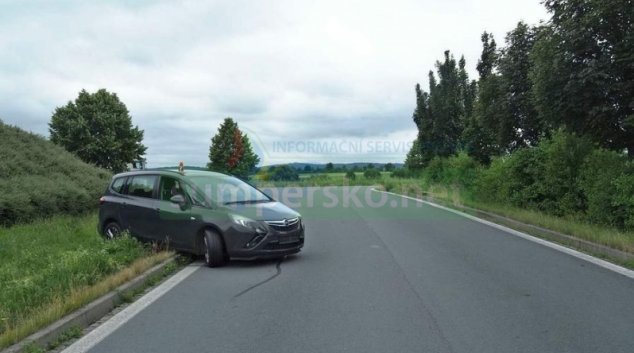 Opilé řidičce v Mohelnici nevyšel odbočovací manévr