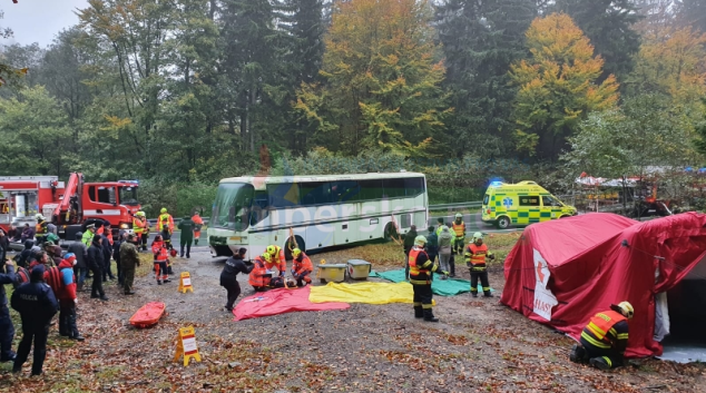 FOTO: Cvičení složek IZS pod Červenohorským sedlem