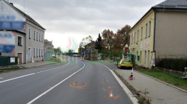 Cyklista nedal přednost nákladnímu vozidlu