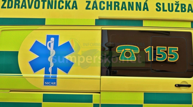 Kvůli slunečním brýlím přehlédl cyklista chodkyni