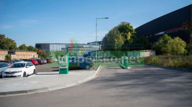 FN Olomouc navýší poplatek za hodinu stání automobilu