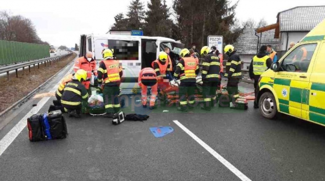 Střet dodávky s kamionem na obchvatu Mohelnice