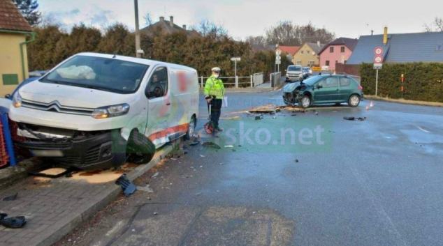 Řidička v křižovatce nedala přednost
