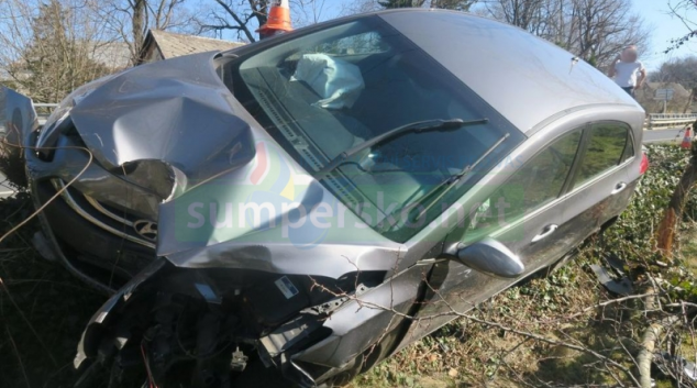 Motoristka nezvládla řízení