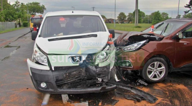 Motorista v Mohelnici nezvládl smyk