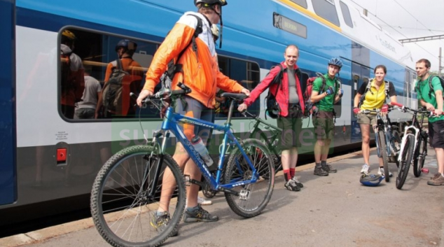 Zájem cyklovýletníků o vlaky je skoro jako před covidem