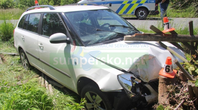 Řidič v Oskavě usnul za volantem