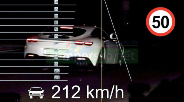 Ferrari v Olomouci pádilo 212 km/h