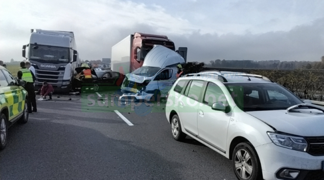 Na obchvatu Olomouce havarovalo devět aut