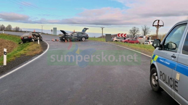Řidička na Jesenicku přejela do protisměru