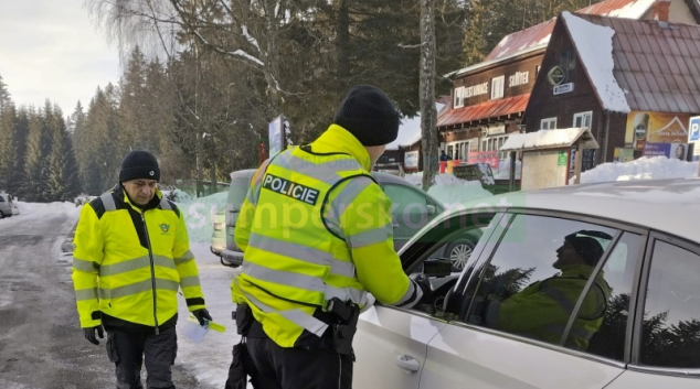 Policisté na Skřítku se zaměřili na zimní výbavu
