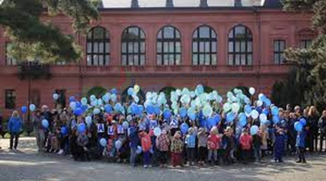 Modrý duben v Šumperku