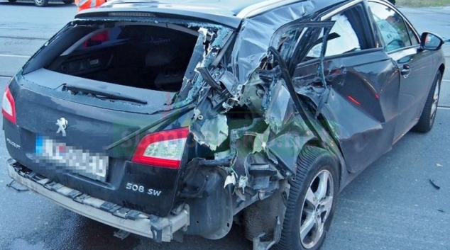 Řidič vjel na koleje i přes danou výstrahu