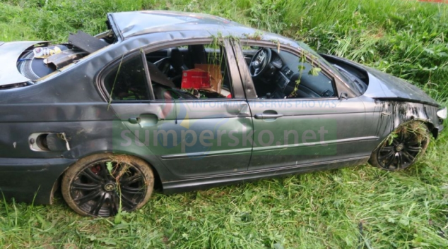 Opilý řidič nezvládl průjezd zatáčkou