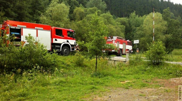 Hasiči pomáhali u série dopravních nehod v Olomouckém kraji