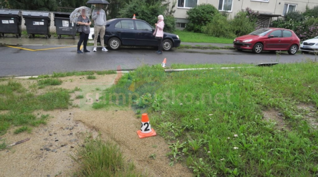 Auto bez řidiče naštěstí nikoho nezranilo
