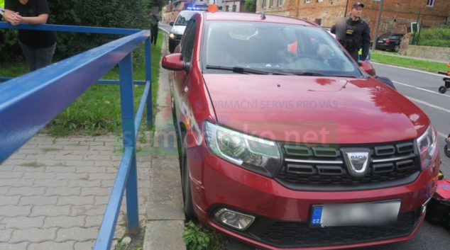 Řidič za volantem zkolaboval