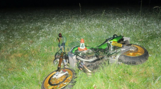 Motorkář se při havárii v Branné vážně zranil