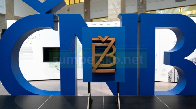 Emblém ŽB se po osmdesáti letech vrátil na své původní místo