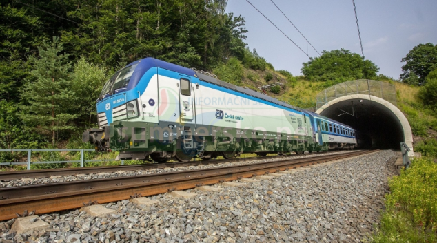 Fotbal expres do Varšavy zastavuje i v Olomouci