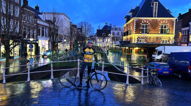 Uničovský velitel hasičů uspěl v závodě koloběžek