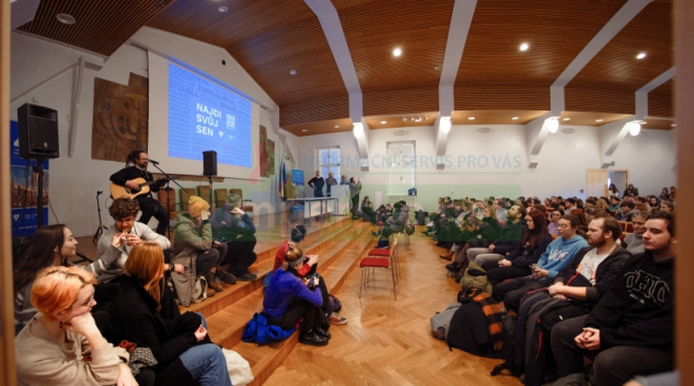 Univerzita Palackého opět eviduje velký zájem o studium