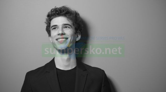 Mladý klavírista překlene hudební epochy