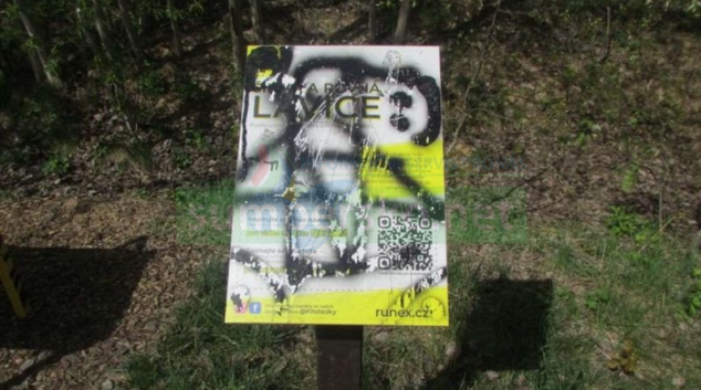 Vandal na Šumpersku napáchal škodu za desítky tisíc